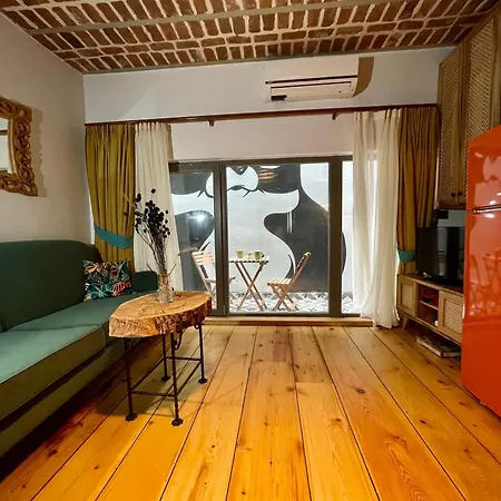 Heristage Aparthotel
